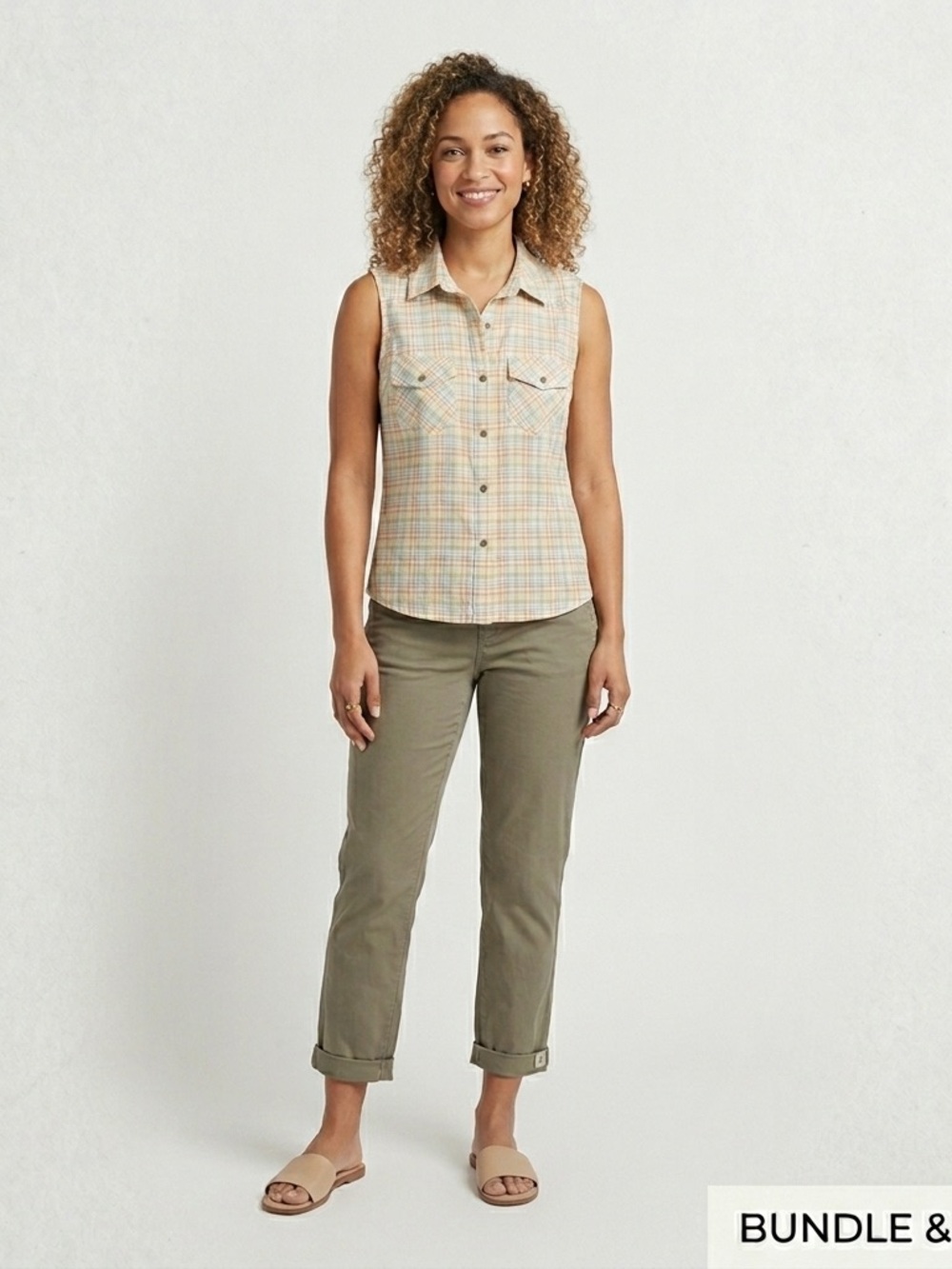 Noble Outfitters Plaid Sleeveless Button-Down Shirt - Size Medium